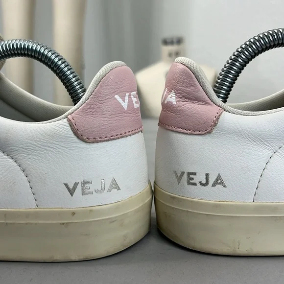 VEJA Logo Campo Leather Pink V Sneakers - Picture 8 of 11